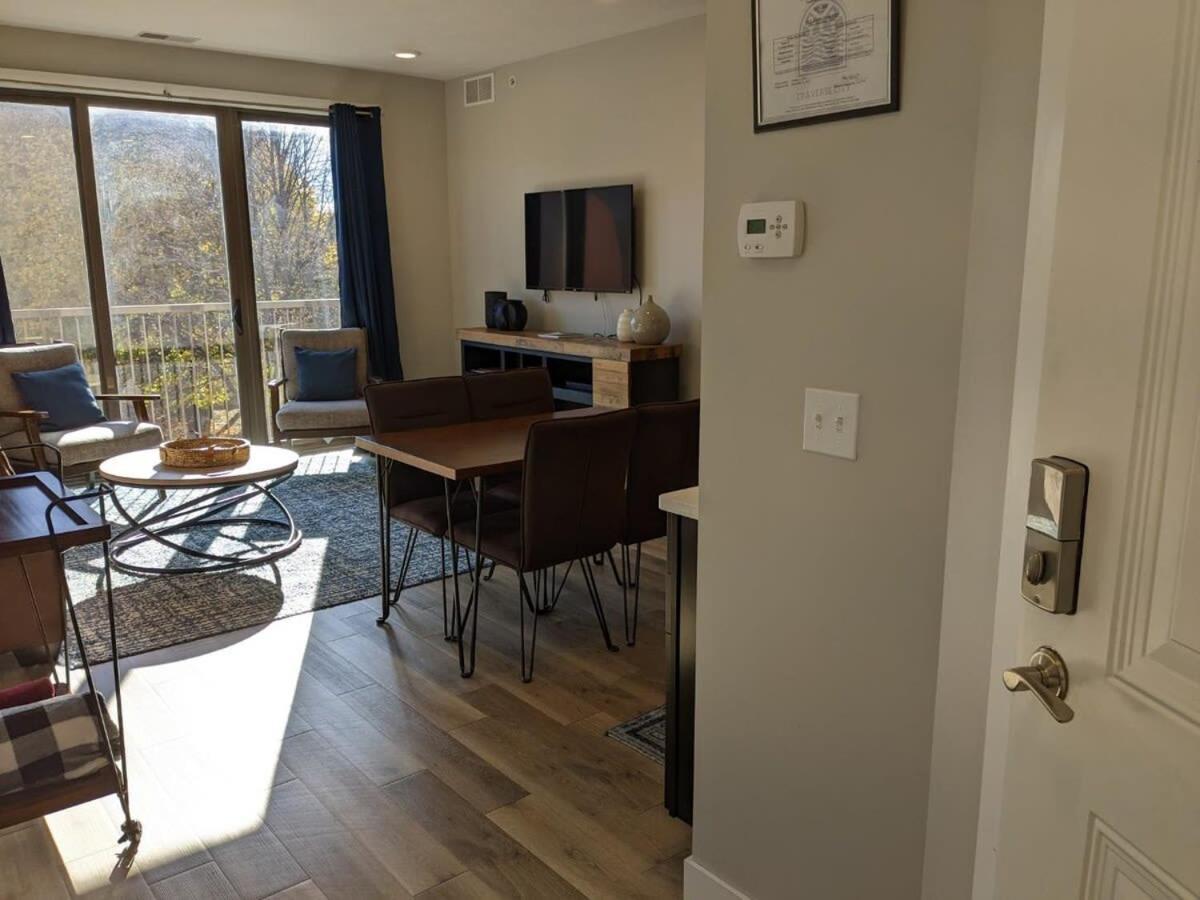 Downtown Traverse City Condo - Capri 209 المظهر الخارجي الصورة