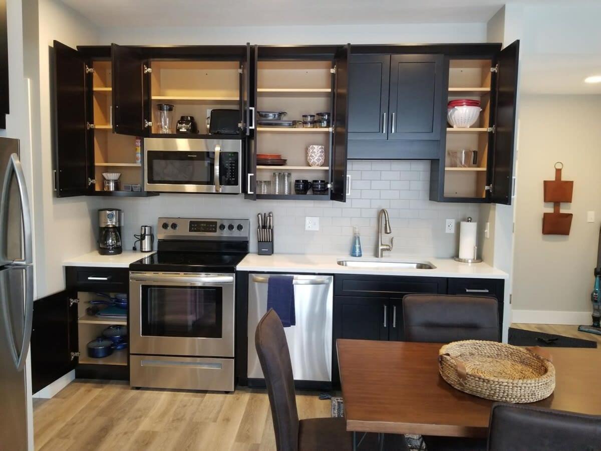 Downtown Traverse City Condo - Capri 209 المظهر الخارجي الصورة